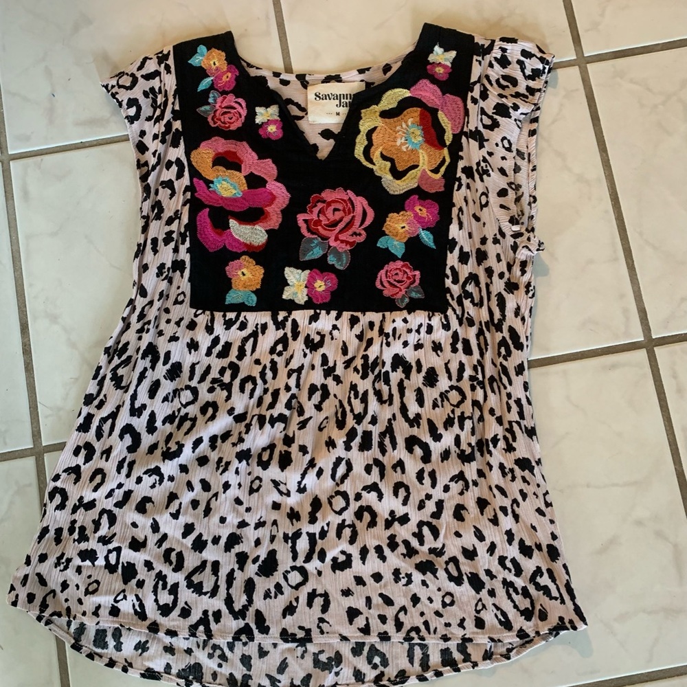 Medium Savanna Jane top with embroidery